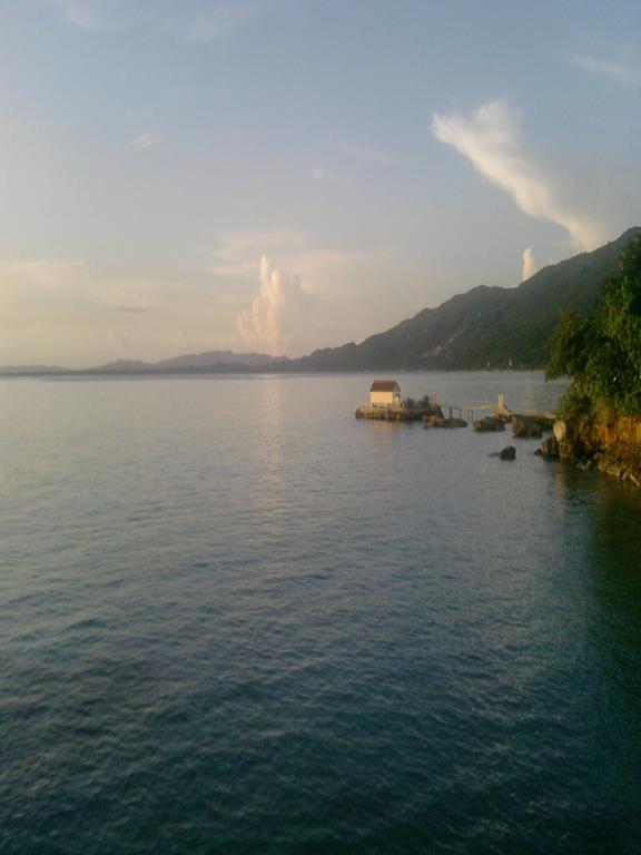 Shades Cottage Guesthouse Blue Hole 外观 照片