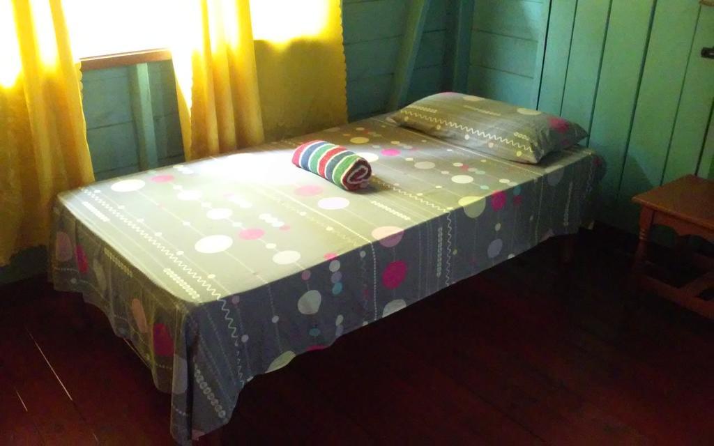 Shades Cottage Guesthouse Blue Hole 外观 照片
